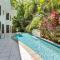 Seascape Luxury Beachfront House