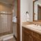 Colonnade Residence 11