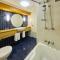 Cairns Harbourside Hotel