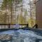 Le Bleu Bourgeois - Chalet 6 pers Spa privé Piscine Sauna - Resort près de Québec