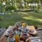 MOOREA CHILL and BEACH LODGE