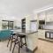 Best Location in Woorim - Ocean Front Pool