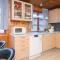 6 person holiday home in Toftlund-By Traum