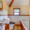 3 Bed in Caernarfon oc-wag443