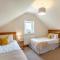 7 Bed in Caerwys oc-58357