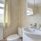 3 Bed in Llandysul oc-was200