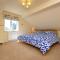 4 Bed in Abersoch oc-dolphb