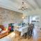 5 Bed in Gower oc-hh101