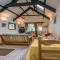 1 Bed in Llanbedrog oc-camell