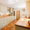 3 Bed in Yoxford oc-bmy