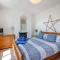 2 Bed in Beaumaris oc-wai218