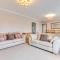 2 Bed in Port Eynon oc-hh2104