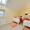 6 Bed in Knodishall oc-bil