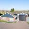 3 Bed in Ovingdean oc-bbwand