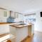 3 Bed in Ovingdean oc-bbwand