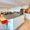 3 Bed in Llanbedrog oc-tidesr