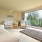 3 Bed in Llanbedrog oc-gerddi