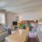 3 Bed in Helford oc-hcmimo