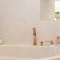 4 Bed in Horningtops oc-northt