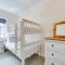 3 Bed in Swanage oc-wy374