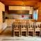 Chalet Les Brimbelles avec Jacuzzi