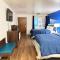 Alien Residence Inn