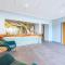 N ° 42 The Salcombe