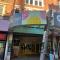 Spacious Family Apartment, Sleeps 6, FREE Secure Parking, Near Beach