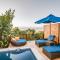 Moonage Daydream Villas