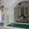 LAmandari - Provence holidays - Chambres dhôtes avec jardin, piscine, jacuzzi, climatisation