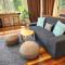 Cosy Studio with Forest Views, Noosa Hinterland