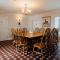 The Manor House - Uk6741