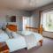 The Manor House - Uk6741