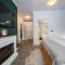 Fabulous Views Silver Mountain 3 Rooms Apartment