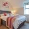 Dolphin Cottage - Uk6733