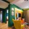 Brilant Luxury Apartment