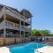 Carolina Cottage - Kitty Hawk, Oceanside, Walk to Beach, Pool, Hot Tub, Pool Table