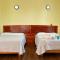 HOTEL RESTAURANT LOS PRISMAS