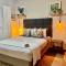 Fig Tree Rock 2-bed, 2-bath villa with garden and parking