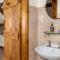 1 Bed in Brecon oc-bn270