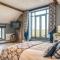4 Bed in Denbigh oc-76475