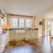 4 Bed in Denbigh oc-78960