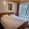 Chalet in Manhay for 9 Person