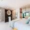 Villa in Búger with Rooftop Pool & Scenic Views