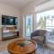 Elegant Condo With Private Bbq & Ocean Views