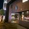HOTEL 910