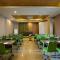 Ascent Hotel & Cafe Malang