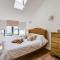 2 Bed in Woodbridge oc-chand