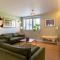 3 Bed in Henham oc-3nvf