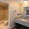 Scottish Fairway Inn